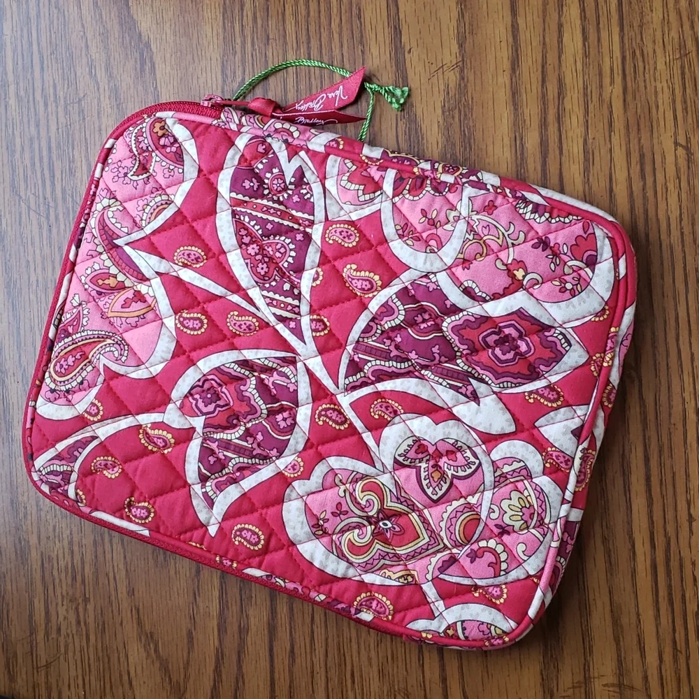 Vera Bradley Rosy Posies paisley tablet case sleeve organizer